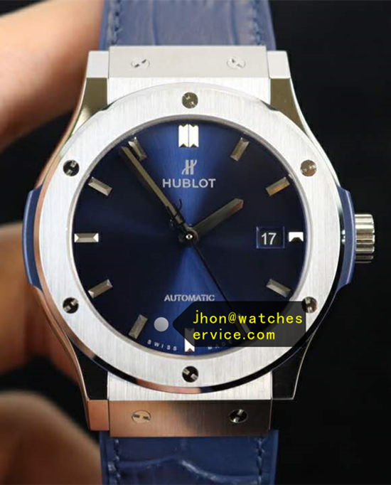 42MM Dark Blue Dial Hublot Classic Fusion