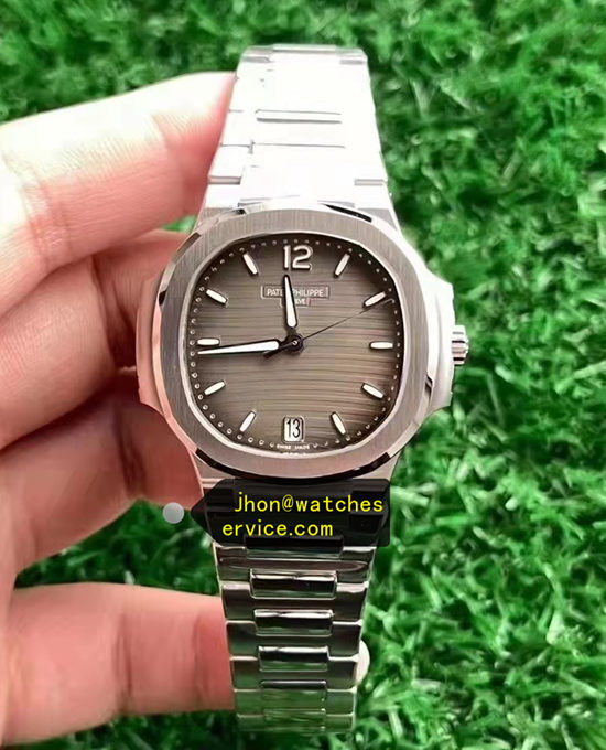 Grey Dial Lady Nautilus 7118/1A-011 Steel