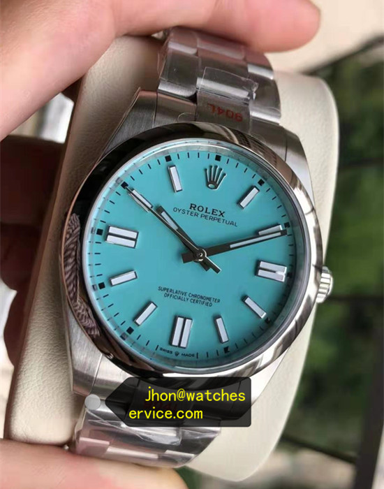 Tiffany Blue 41mm Rolex Oyster Perpetual M124300